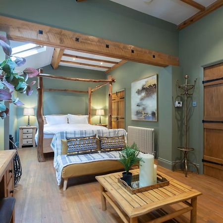 Stable Lodge - Boutique Bed & Breakfast Shurdington Dış mekan fotoğraf