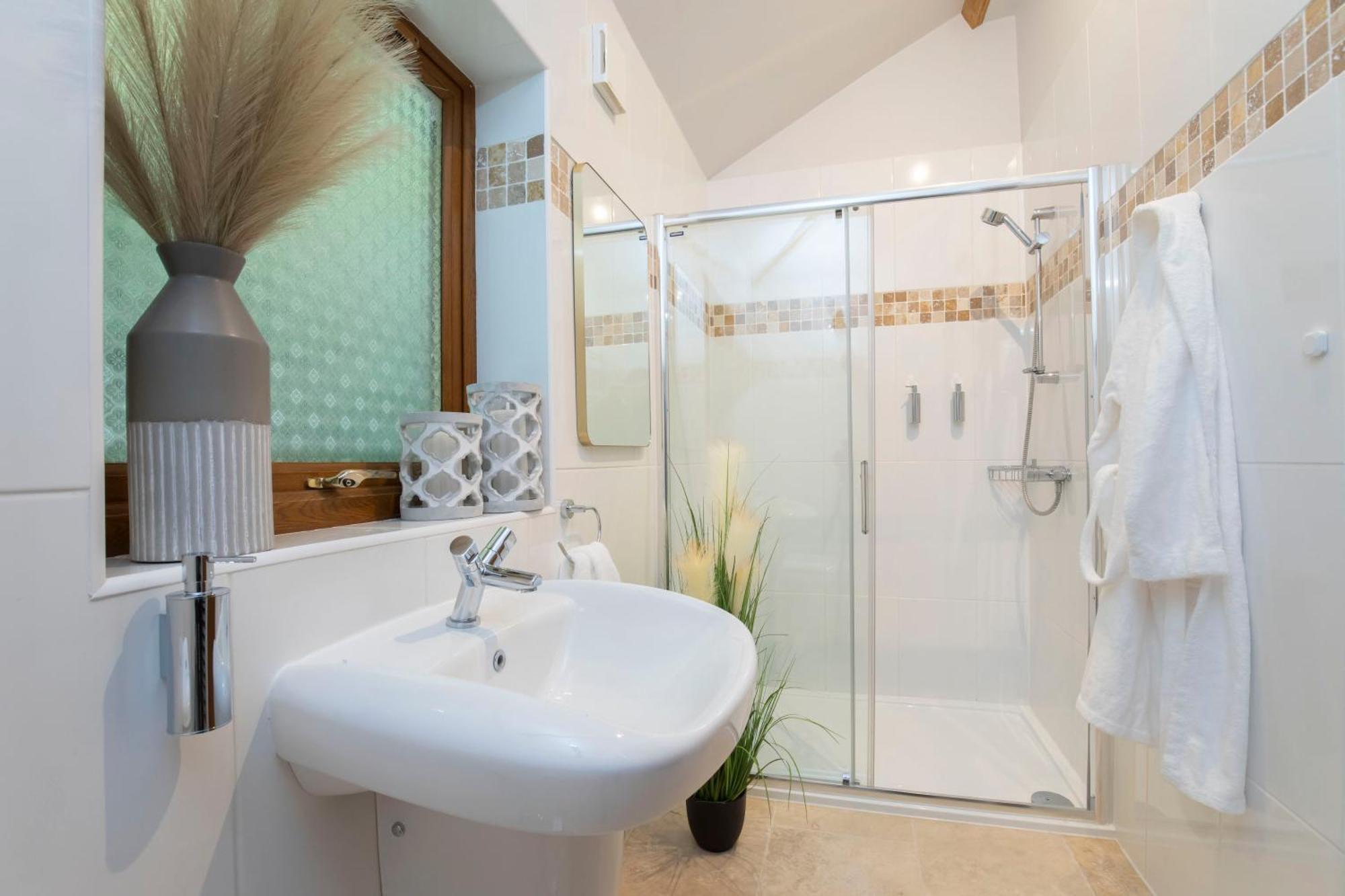 Stable Lodge - Boutique Bed & Breakfast Shurdington Dış mekan fotoğraf