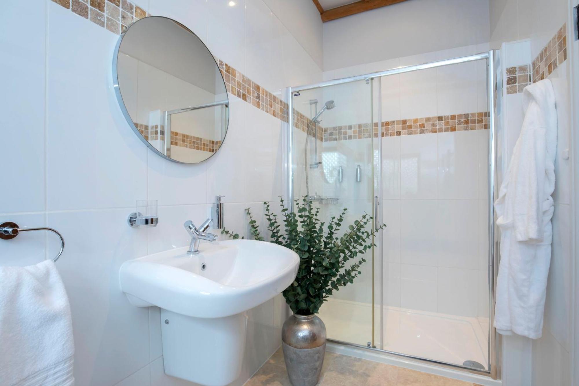 Stable Lodge - Boutique Bed & Breakfast Shurdington Dış mekan fotoğraf