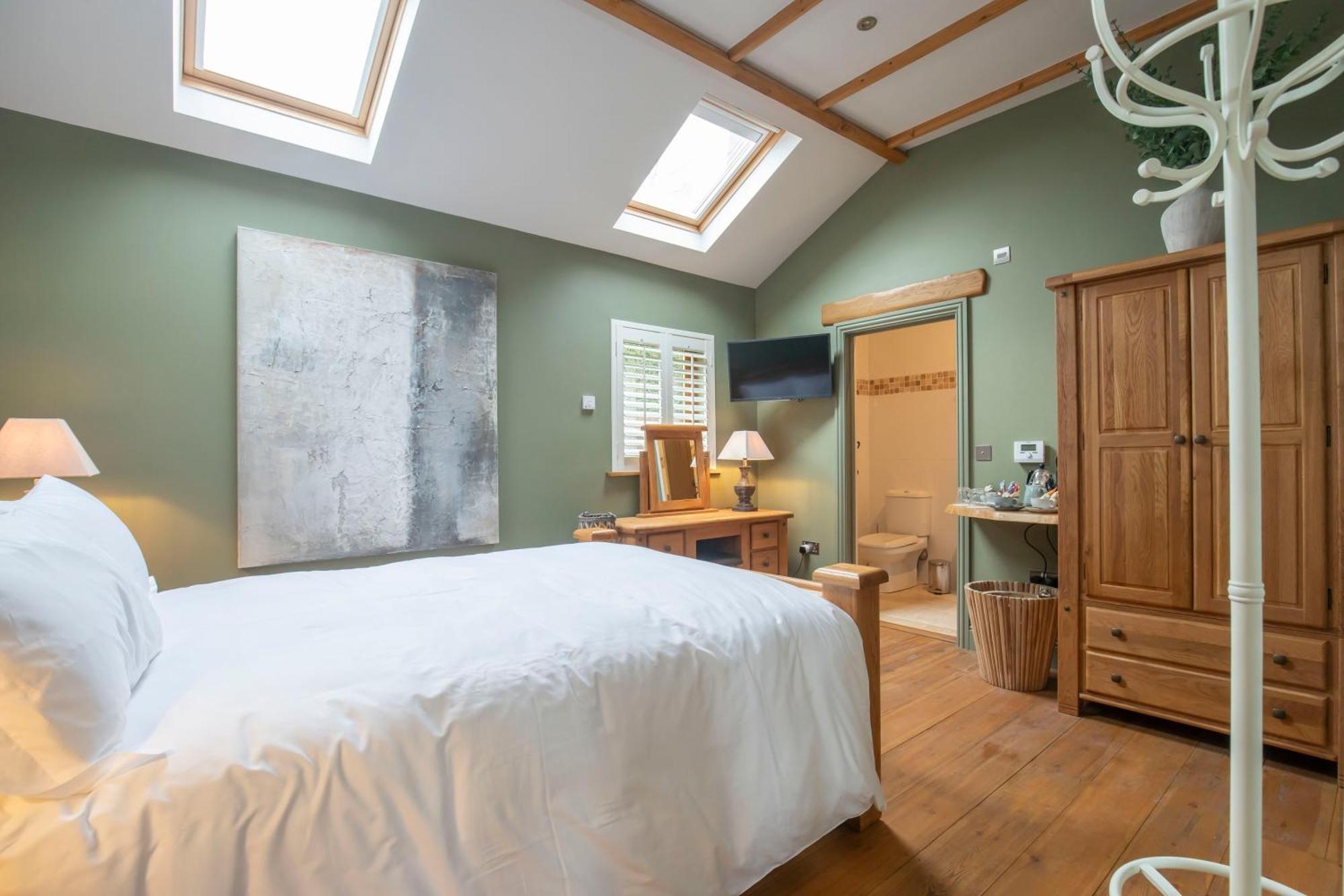 Stable Lodge - Boutique Bed & Breakfast Shurdington Dış mekan fotoğraf