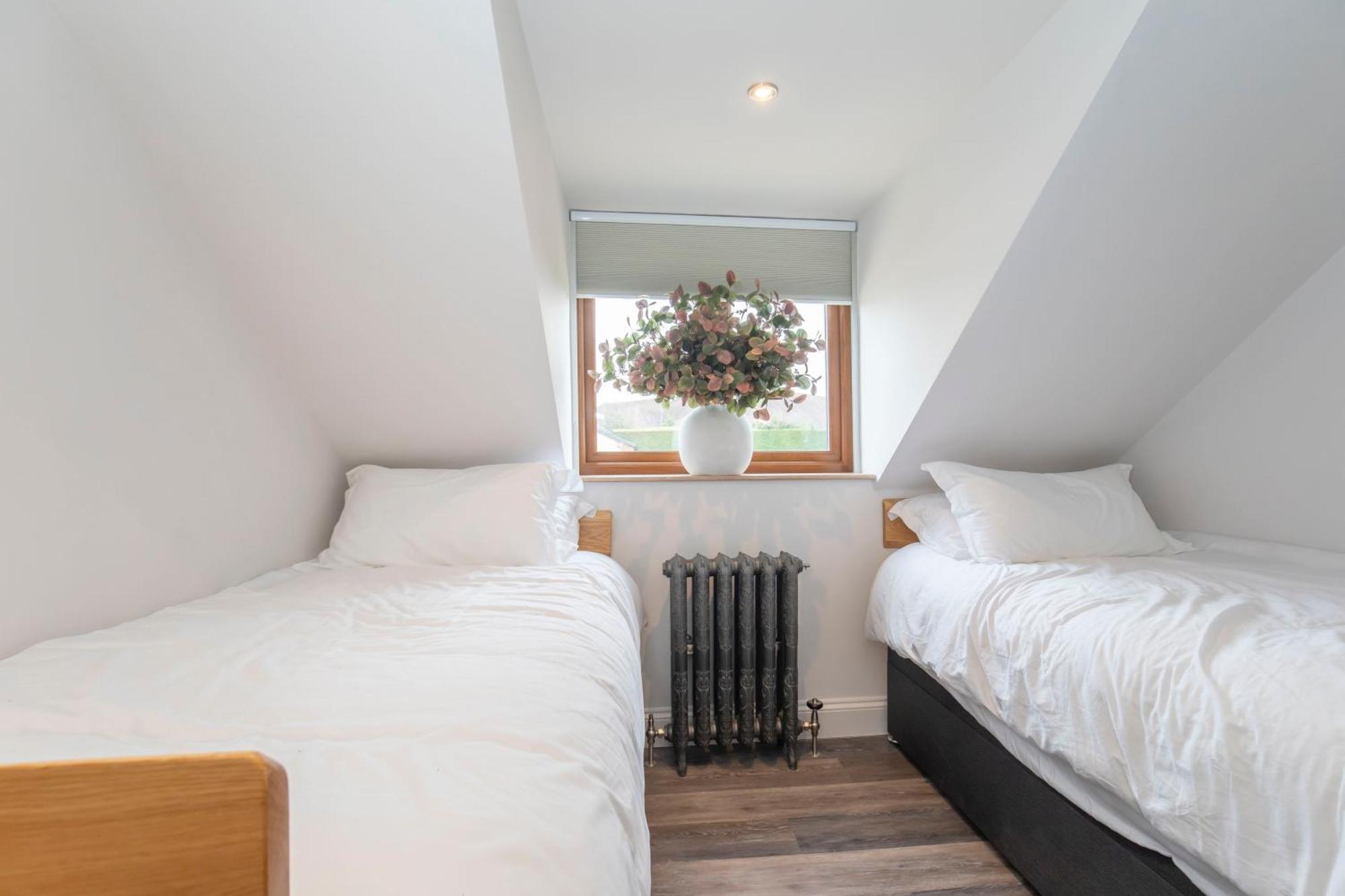 Stable Lodge - Boutique Bed & Breakfast Shurdington Dış mekan fotoğraf